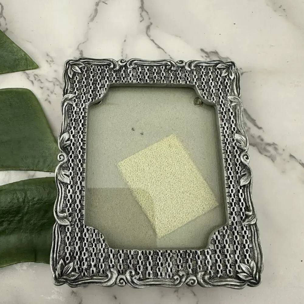 Vintage Miche Y2k Silver Tone Floral Scroll Picture Frame Mini Cottagecore